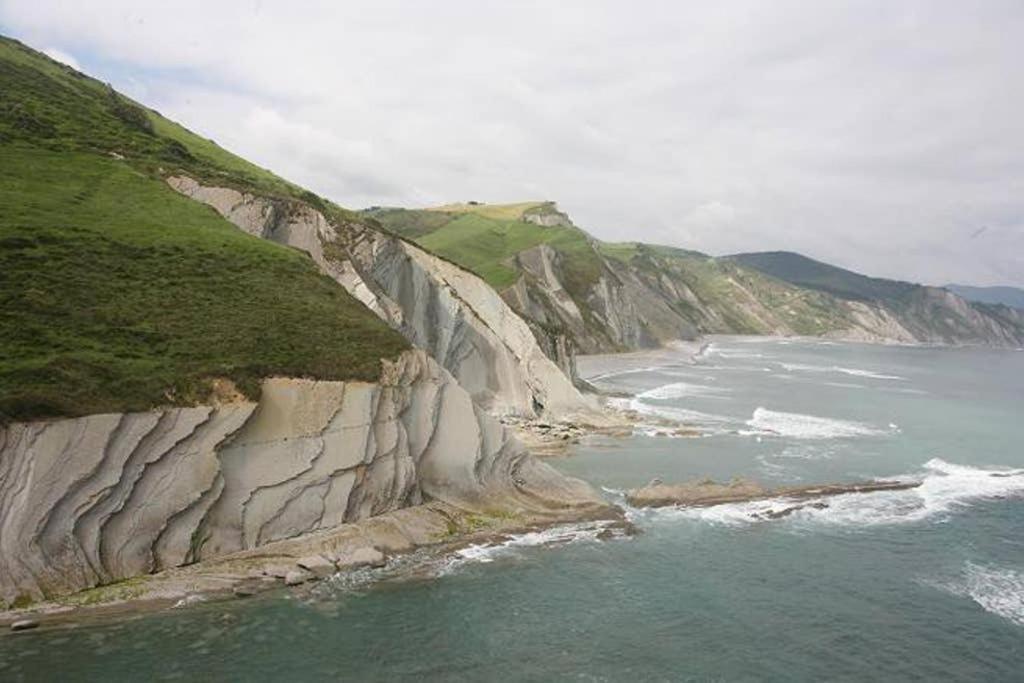 Ferienwohnung 2 Habit, Sala, Terraza, Jardin, Parking Gratis Zumaia Exterior foto